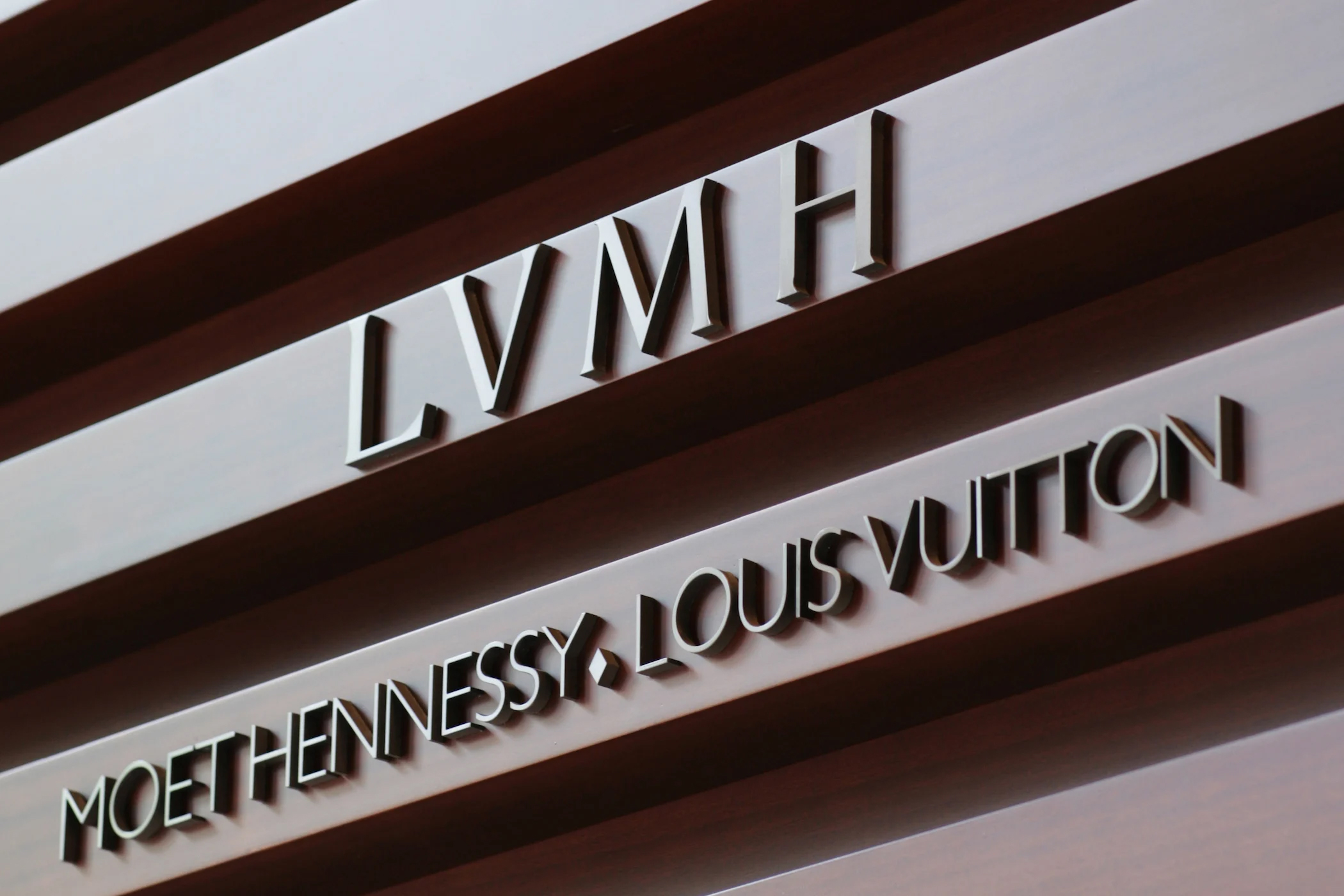 Como a LVMH se tornou uma ação preferida de fundos bilionários com